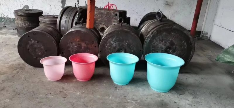Top 5 thùng nhựa đựng thực phẩm an toàn nhất 2026 bạn nên biết - Khuôn chậu hoa