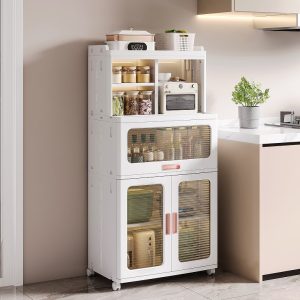 Tủ nhựa 2 tầng, cửa đôi trong suốt, đặt sát tường bếp.