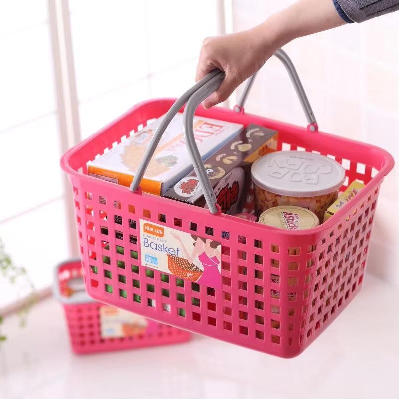 Giỏ xách đi chợ nhựa PP cao cấp dung tích lớn tiện dụng cho gia đình Giỏ nhựa hồng cầm tay đựng đầy thực phẩm và đồ hộp.