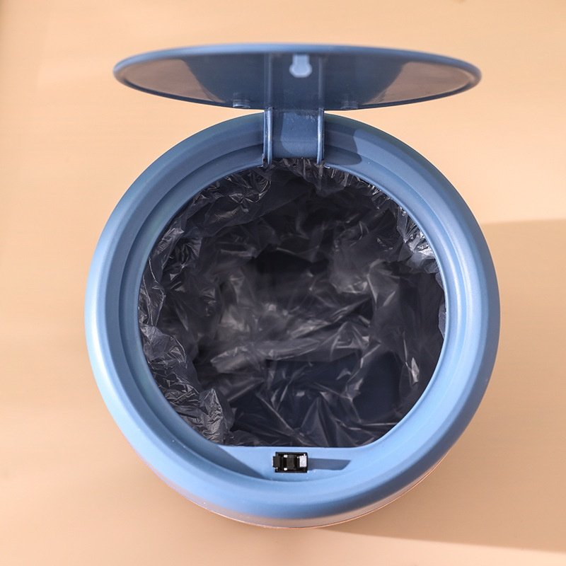 Thùng rác mini để bàn nhựa PP 4L nắp bật tiện lợi cho phòng khách, bàn làm việc Nhìn từ trên xuống thùng rác mini với nắp bật mở
