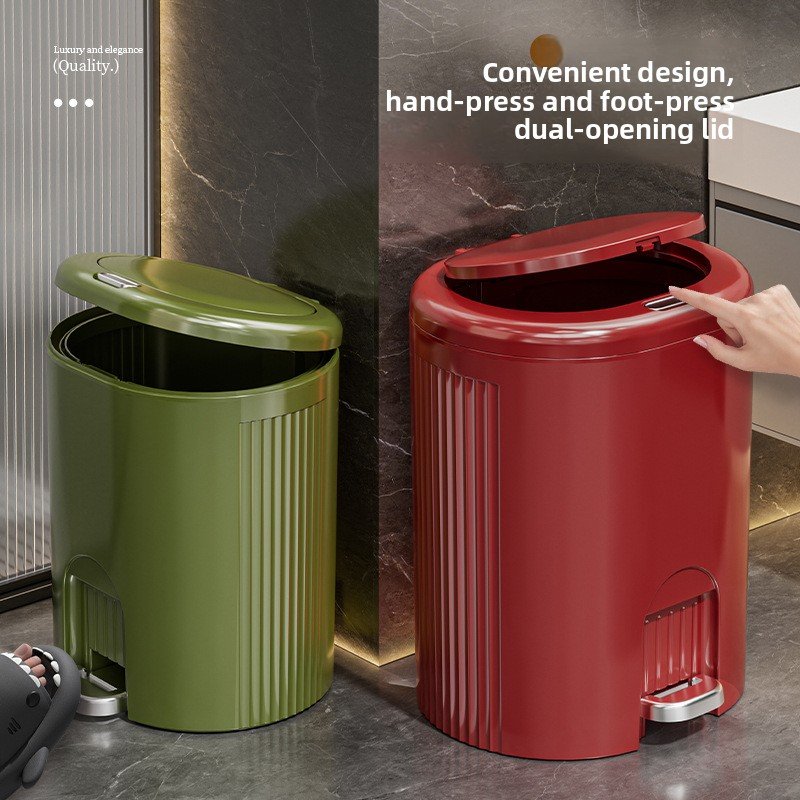 Thùng rác đạp chân nhựa PP cao cấp đa năng có nắp kín tiện lợi cho gia đình Thùng rác đạp chân màu xanh lá và đỏ, nắp mở bằng tay và chân.
