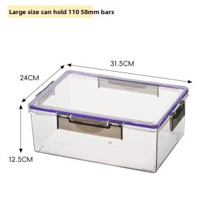 Hộp nhựa lớn trong suốt kích thước 31.5x24x12.5cm, nắp khóa chắc chắn.